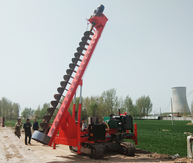 長螺旋打樁機